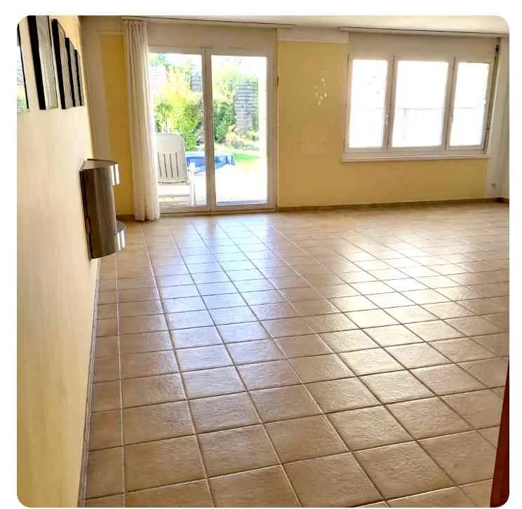 5.5 Zi- Gartenwohnung (120m²) – foto 3 di 11