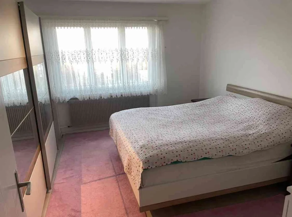 5 Zimmerwohnung mit Tiefgaragenplatz – Foto 6 von 8