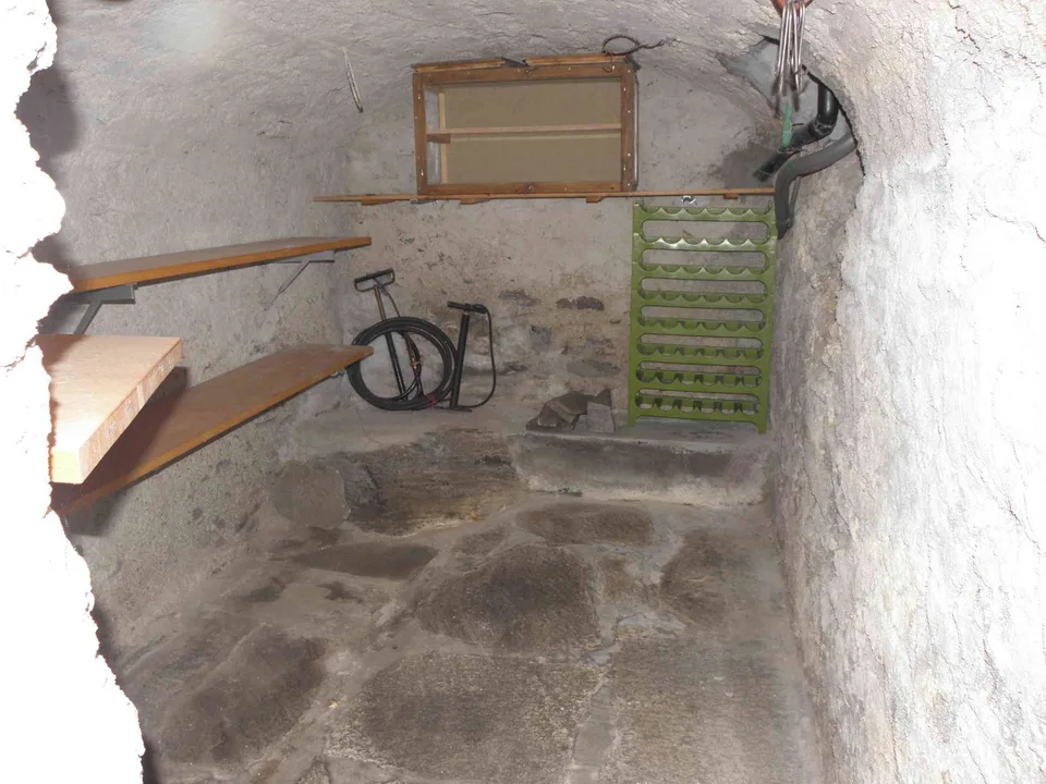 Casa d'abitazione – photo 8 of 9