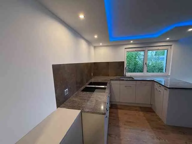 Frisch Renoviertes 4.5 Zimmer Eckeinfamilienhaus in Waldkirch SG – photo 5 sur 10
