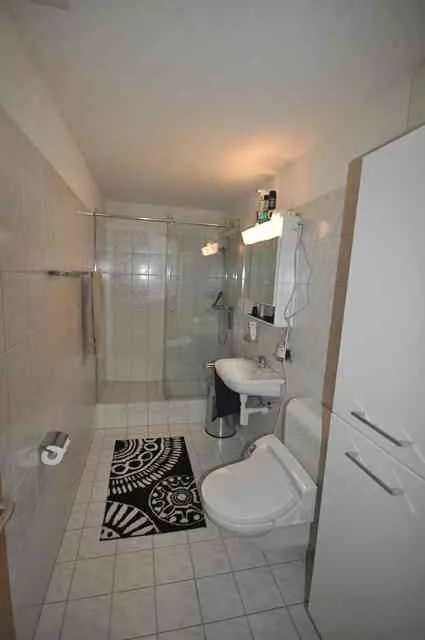 3.5 Zimmer Wohnung mit 1 TG-Platz zu verkaufen – foto 5 di 10
