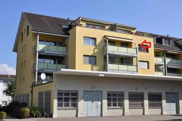 3.5 Zimmer Wohnung mit 1 TG-Platz zu verkaufen – foto 2 di 10