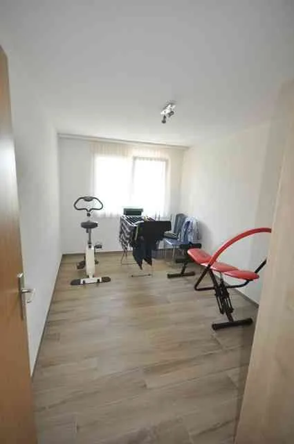3.5 Zimmer Wohnung mit 1 TG-Platz zu verkaufen – foto 8 di 10