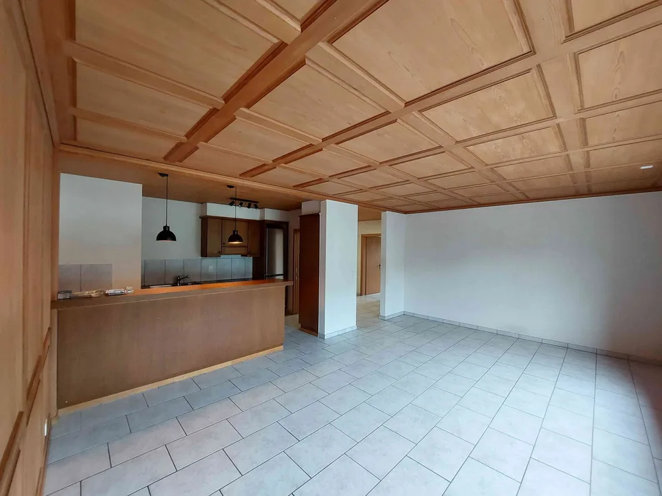 TOP ANGEBOT! Gemütliche 3.5-Zimmerwohnung mit grosser Sonnenterrasse – photo 3 of 10