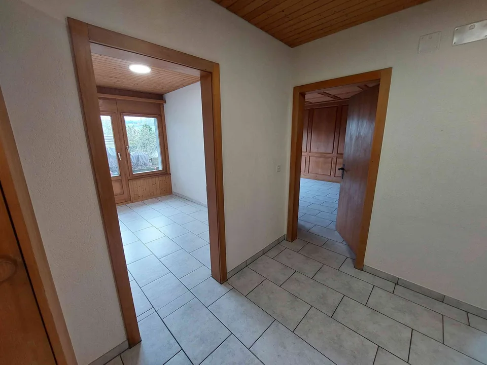 TOP ANGEBOT! Gemütliche 3.5-Zimmerwohnung mit grosser Sonnenterrasse – photo 5 of 10
