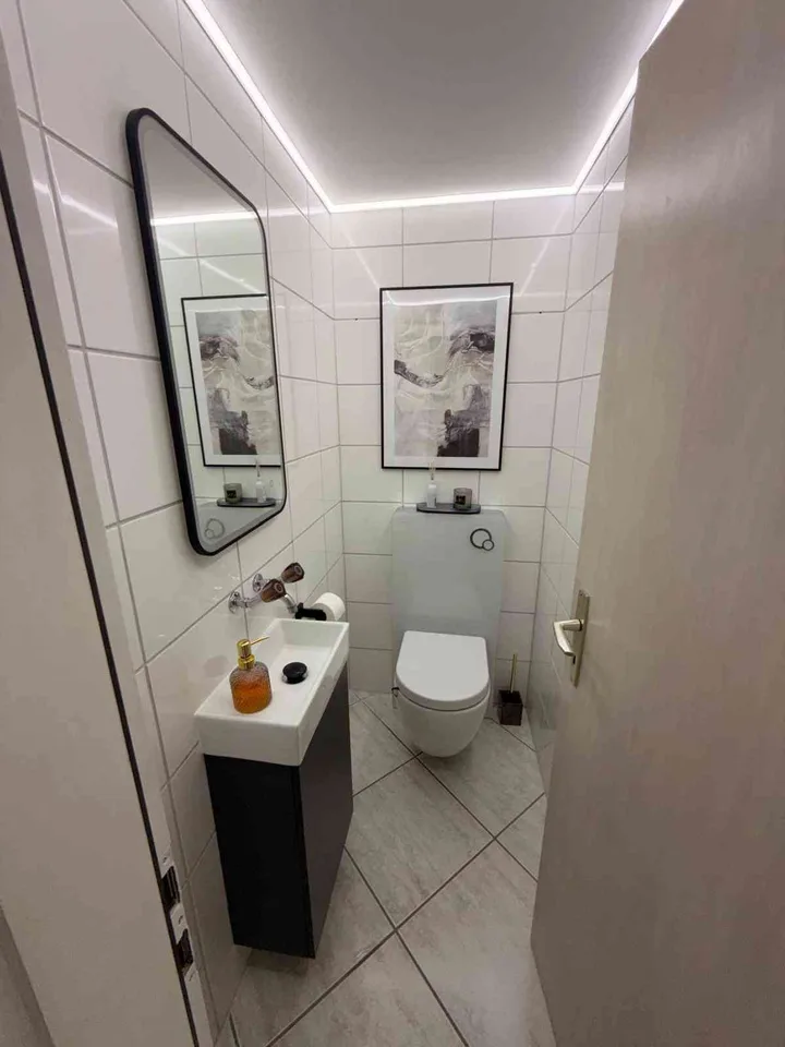Wohnen mit Schlossblick - Charmantes 4.5 Zimmer Reihenhaus in Sargans – Foto 5 von 8