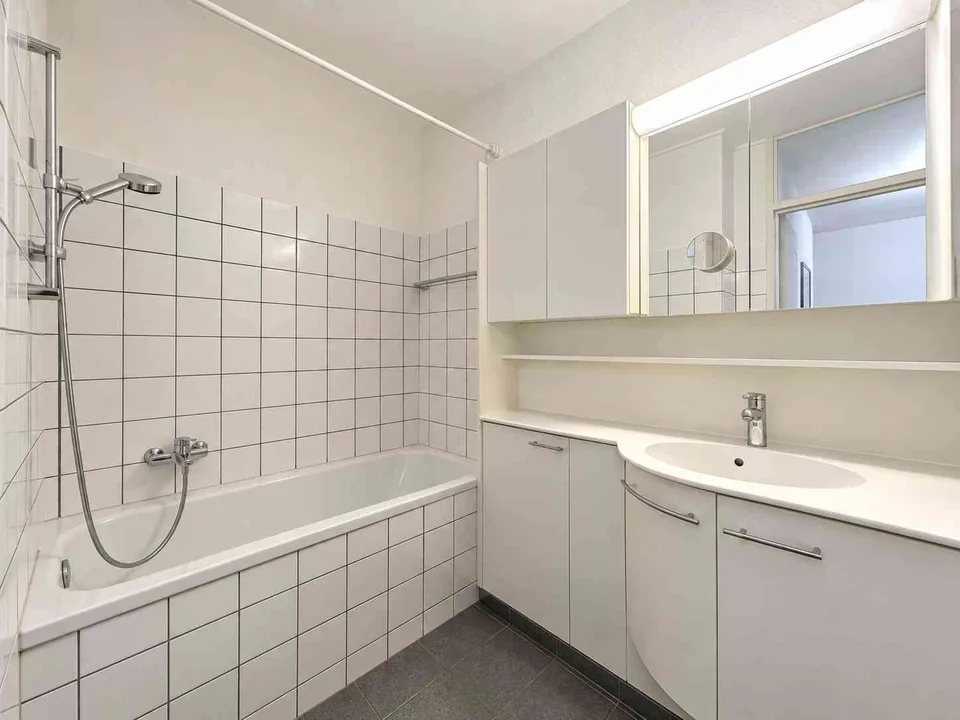 Ruhig wohnen, zentral leben: Ihre 3½-Zimmer-Wohnung in Riehen – Foto 11 von 13