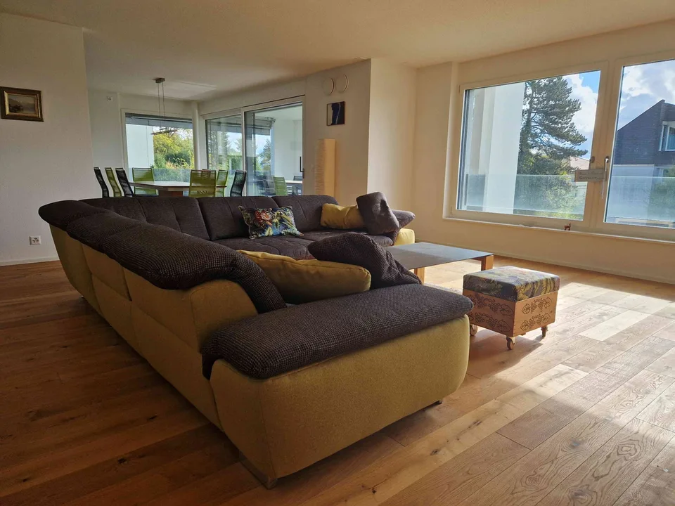 Exklusive 4.5-Zimmer Eigentumswohnung – Foto 3 von 13