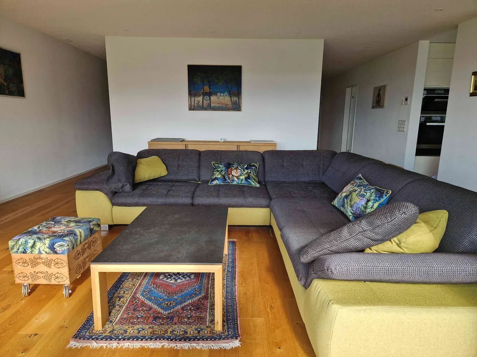 Exklusive 4.5-Zimmer Eigentumswohnung – Foto 2 von 13