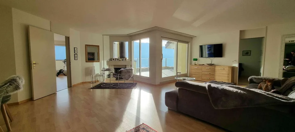 3.5-room apartment, 125 m², front row on Lake Zug with Rigi view – Walchwil – Foto 3 von 5