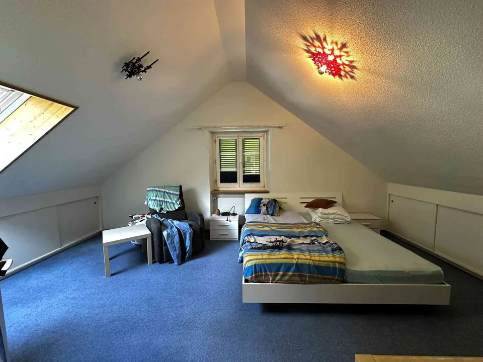 5.5-Zimmer-Einfamilienhaus mit Garten im Herzen von Altdorf – photo 6 sur 8