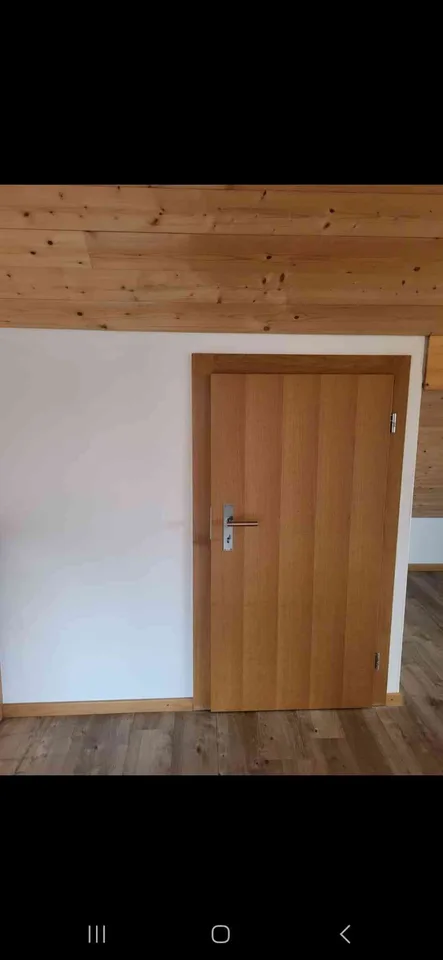 wunderschöne 4 1/2 - Zimmer - Dachwohnung im Zentrum von Grabs – Foto 11 von 13