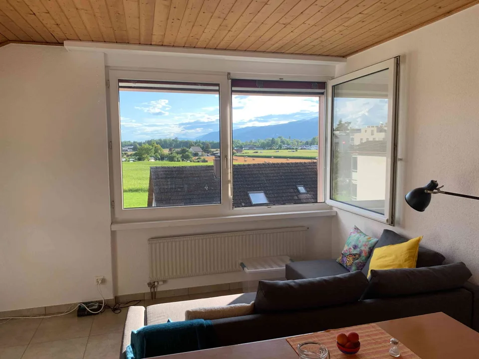 Ruhige, helle Wohnung – Foto 3 von 5