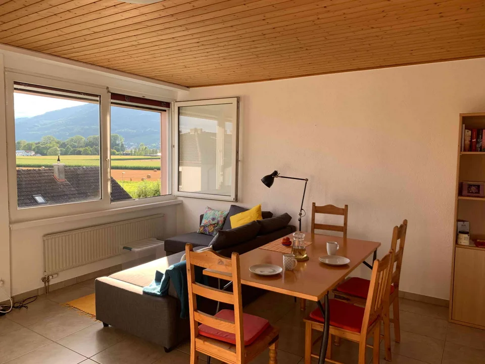 Ruhige, helle Wohnung – Foto 2 von 5