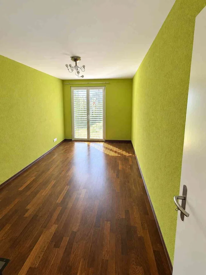 Einfamilienhaus mit wunderschöner Aussicht – Foto 9 von 13