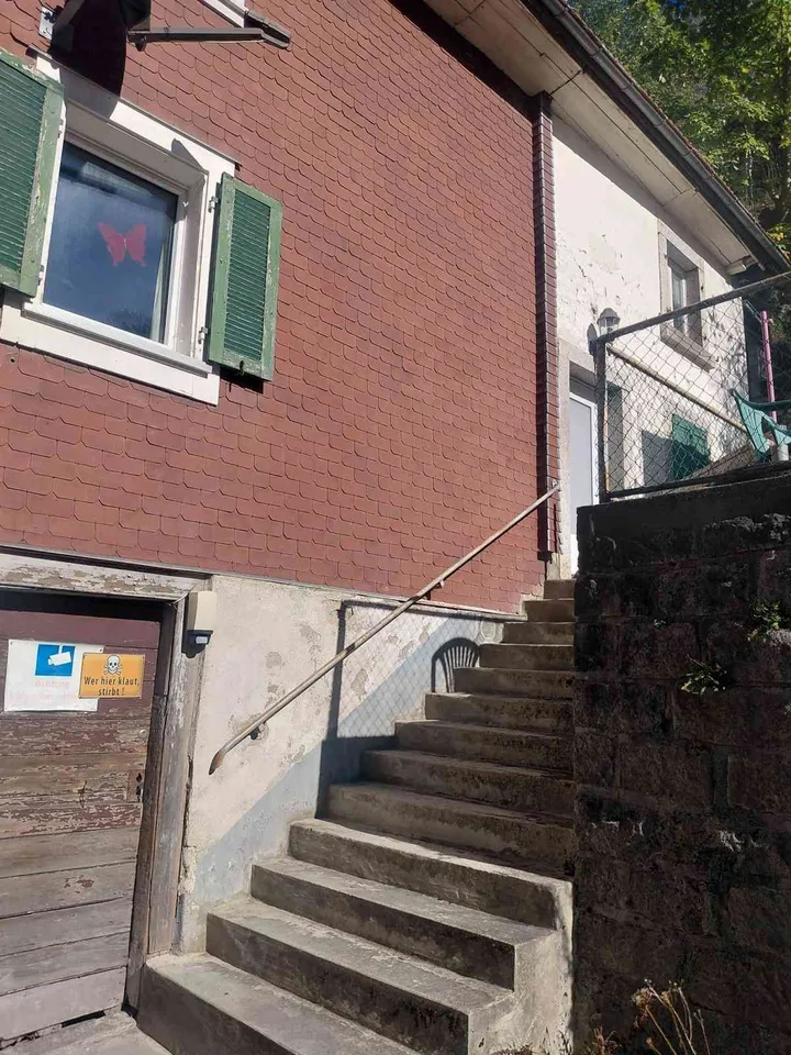 6 Zimmer Einfamilienhaus in Gurtnellen – Foto 3 von 10