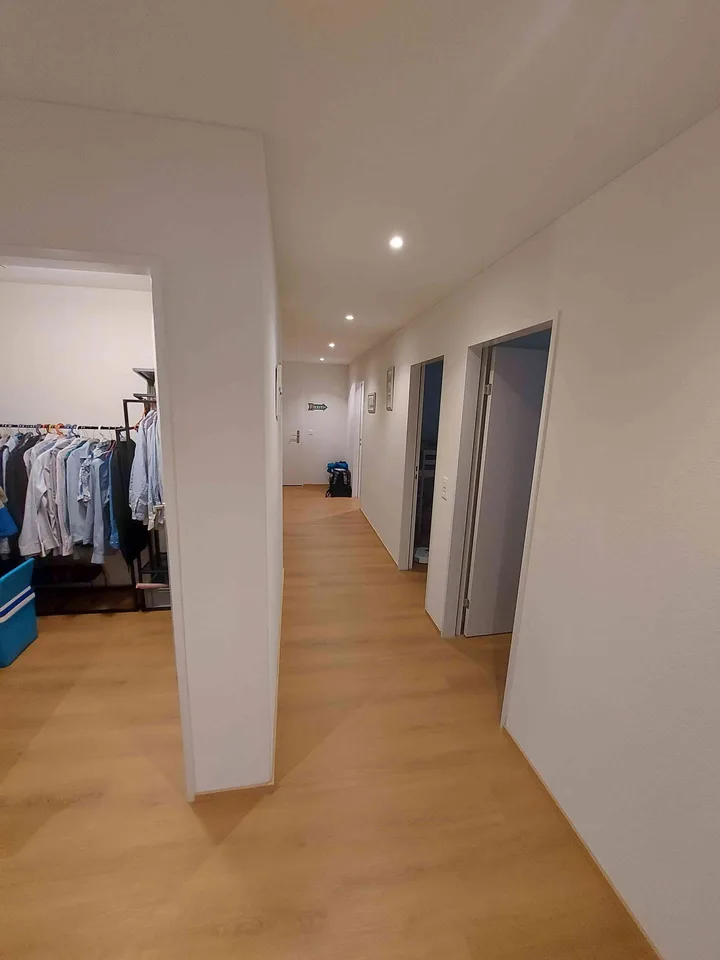 schöne geräumige 4 1/2 Zi. Wohnung – foto 11 di 11