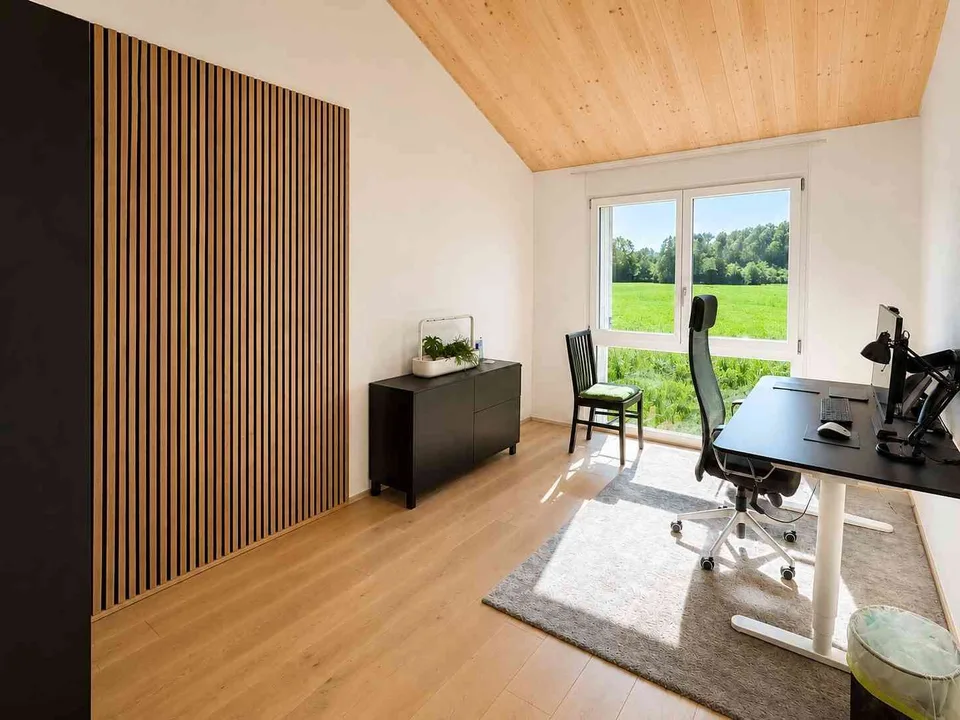 Neuwertig am Waldrand – 5.5-Zimmer-Haus mit Garten & Doppelgarage – foto 5 di 20