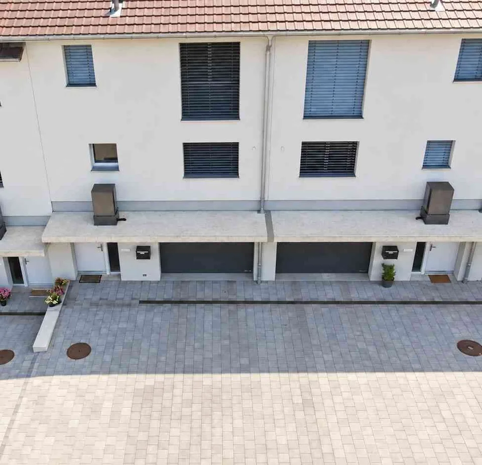 Neuwertig am Waldrand – 5.5-Zimmer-Haus mit Garten & Doppelgarage – foto 7 di 20