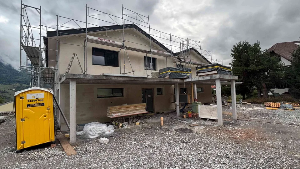 Neubau Doppeleinfamilienhaus in Zizers – 5.5 Zimmer, 160 m² – Foto 2 von 9