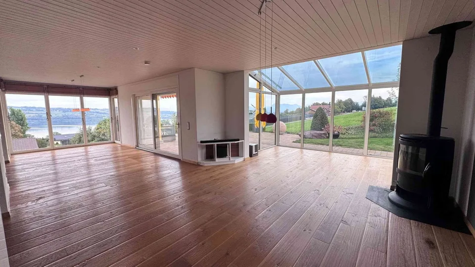 einmaliges Einfamilienhaus mit Traumhafter Aussicht – Foto 3 von 12