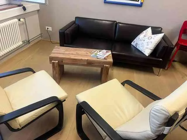 Gepflegte 24 m² Bürofläche an zentraler Lage in Rorschach zu vermieten – foto 6 di 7