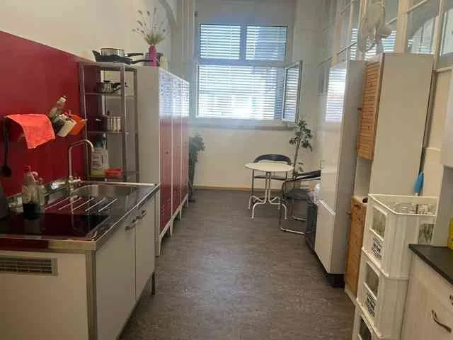 Gepflegte 24 m² Bürofläche an zentraler Lage in Rorschach zu vermieten – foto 7 di 7