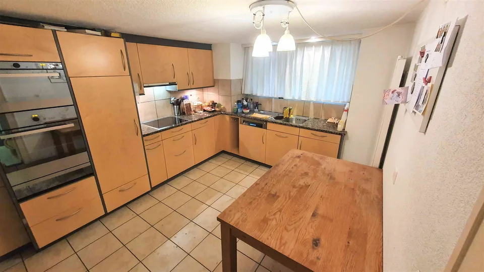 5-Zimmer-Maisonettewohnung in Wald ZH mit Parkplatz – Foto 3 von 10