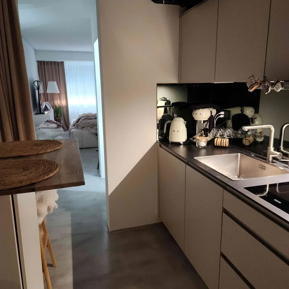 Gemütliches 1-Zimmer-Studio mit Blick ins GrüneRigi Kaltbad – Foto 8 von 13