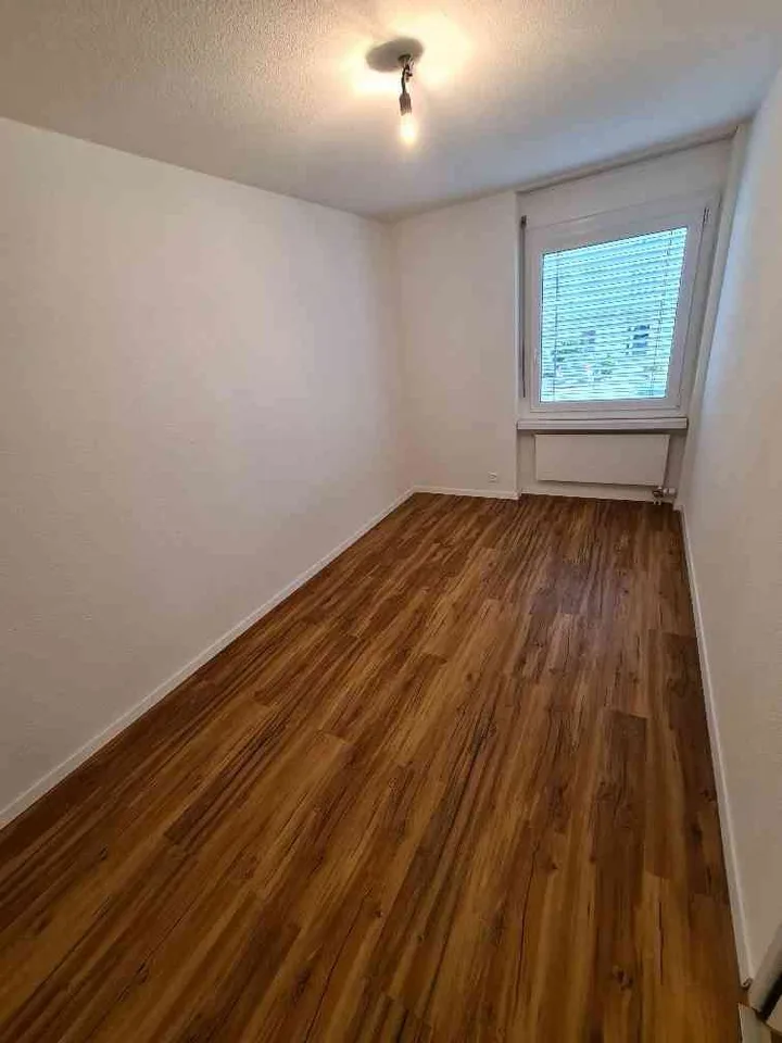 4½-Zimmer-Hochparterrewohnung an ruhiger und zentraler Lage – Foto 6 von 12