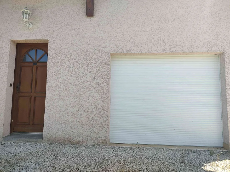 COLLONGES-SOUS-SALÈVE (FR) – AUX PORTES DE GENÈVE – MAISON 4 P. – photo 10 of 11