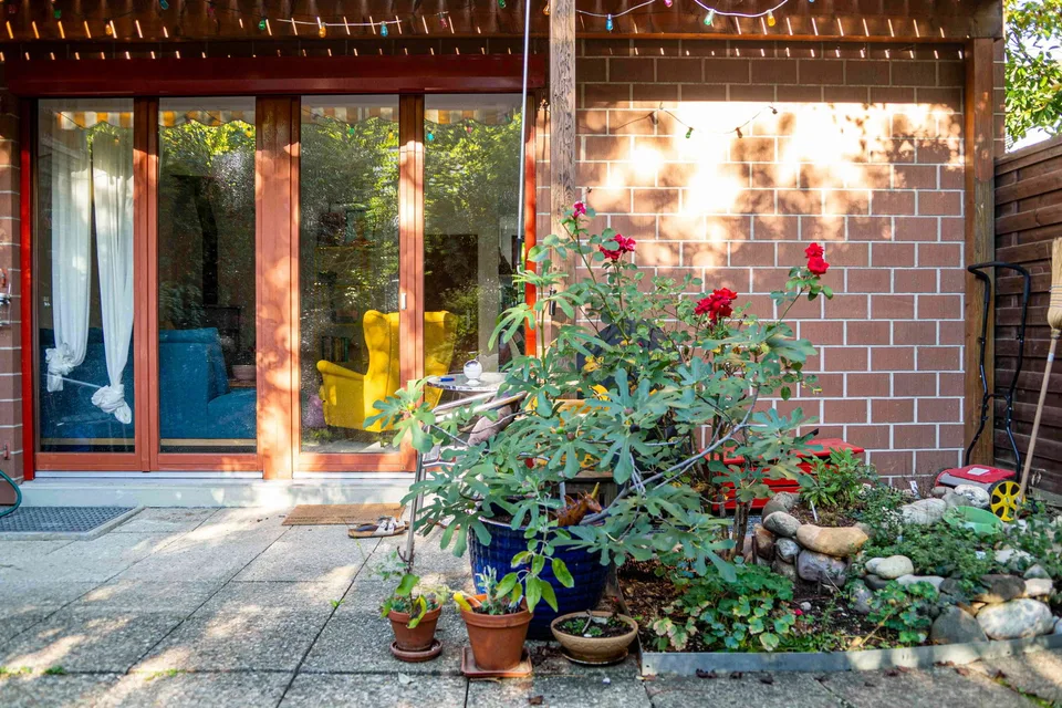 5.5-Zimmer Eckreihenhaus mit Garten und Garage – photo 6 of 12