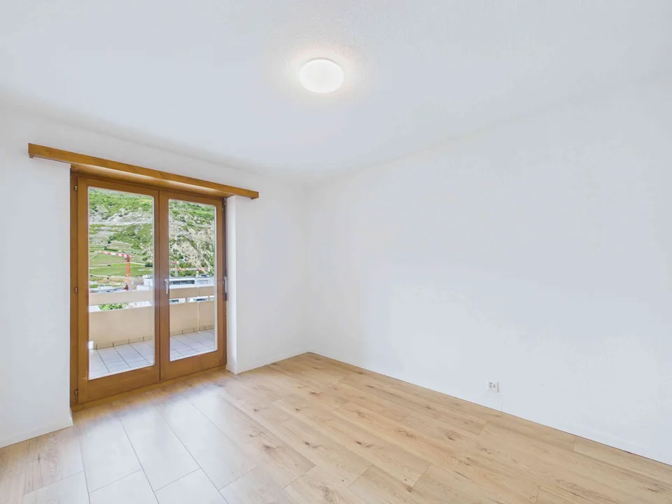 Grosszügige 6-Zimmer-Duplex-Attikawohnung in Susten – Foto 6 von 10