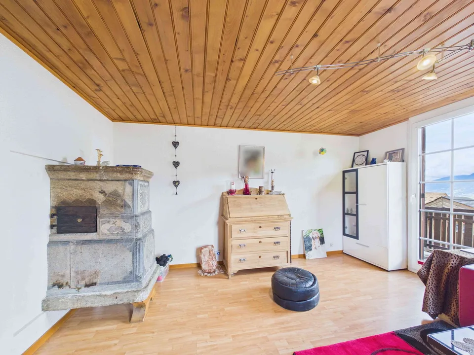 Chalet mit Bauland und grosser Sommer-Loggia in Ergisch – foto 4 di 6