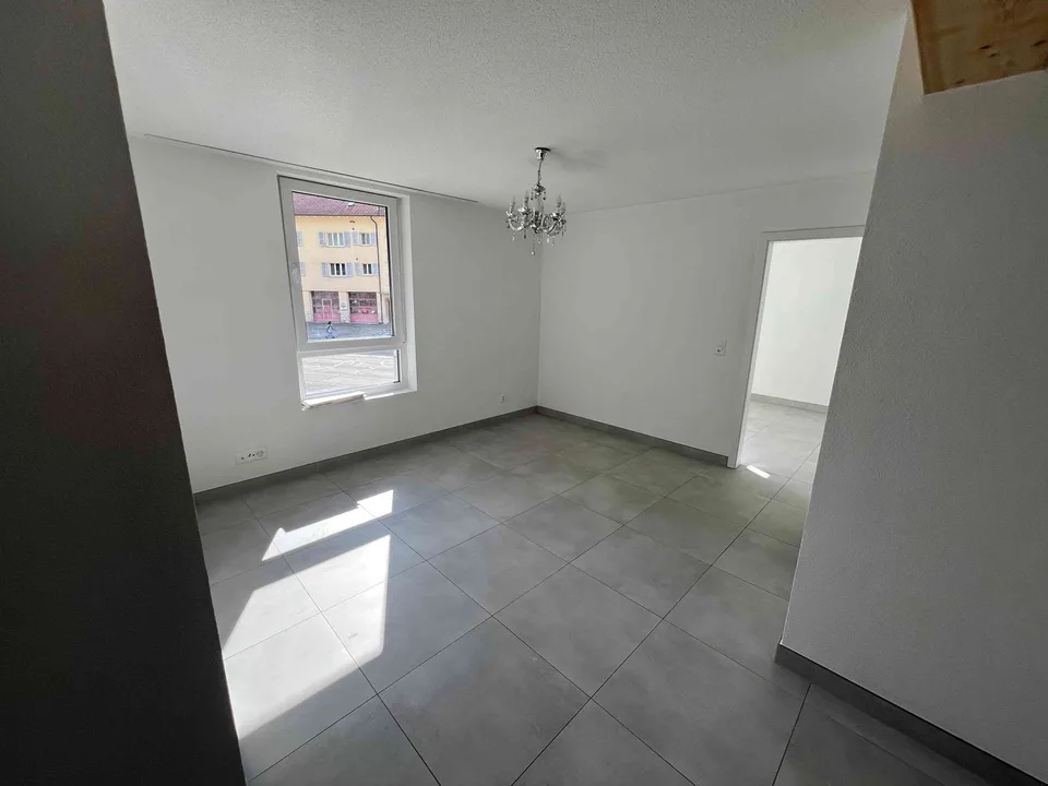 ZU VERMIETEN: 3-ZIMMER-WOHNUNG GANZ RENOVIERET – Foto 10 von 11