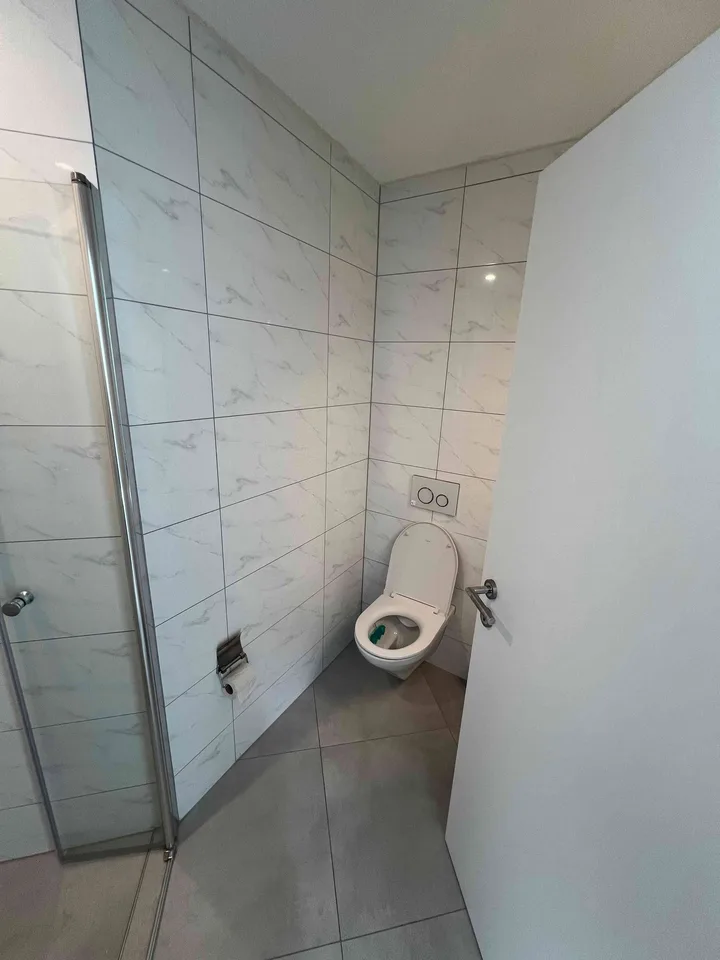 ZU VERMIETEN: 3-ZIMMER-WOHNUNG GANZ RENOVIERET – Foto 7 von 11