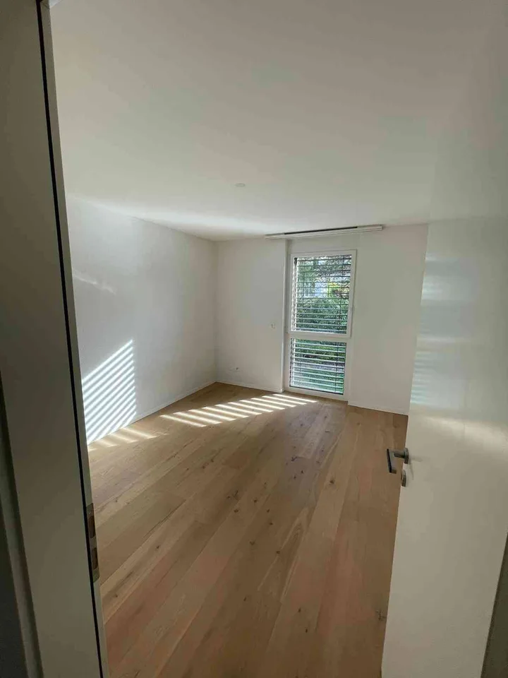 3,5 Zimmer hell mit Terrasse-Loggia im Mont – Foto 4 von 7