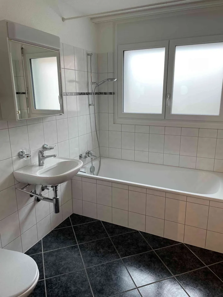 Vermietete 2½-Zimmer-Wohnung – attraktive Kapitalanlage in Jonschwil – photo 5 sur 12