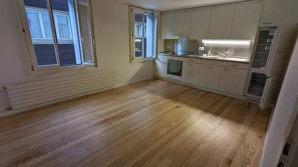 4-Familienhaus nahe Bahnhof Erstfeld – vermietet / im Bieterverfahren – foto 5 di 13