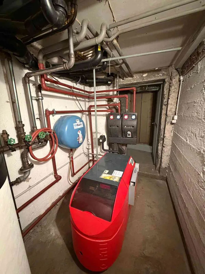 4-Familienhaus nahe Bahnhof Erstfeld – vermietet / im Bieterverfahren – foto 12 di 13
