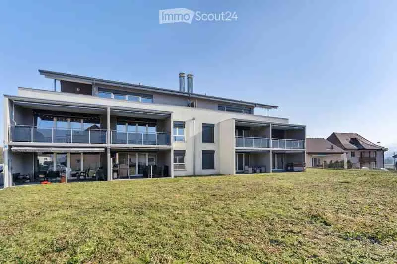 Appartamento 4.5 locali a Chénens – Grande balcone, Geotermia & Suite genitori – foto 9 di 9
