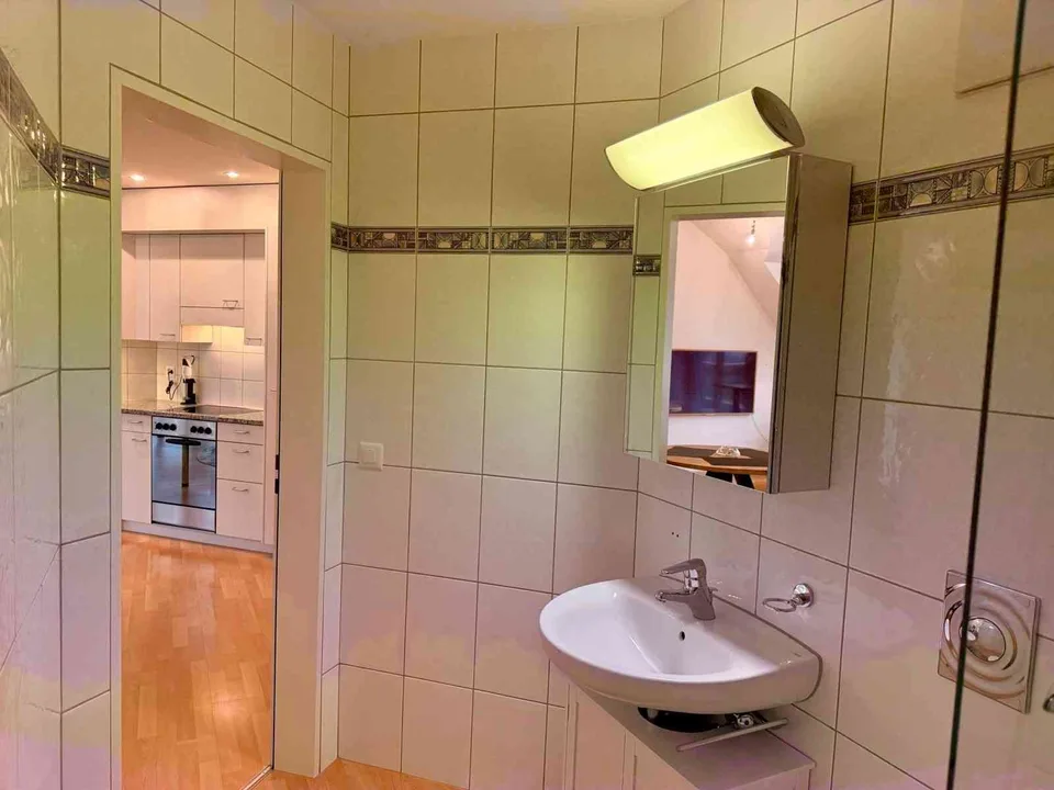 Helle 2.5-Zimmer-Wohnung mit Terrasse und Pilatusblick in Kriens – foto 11 di 13