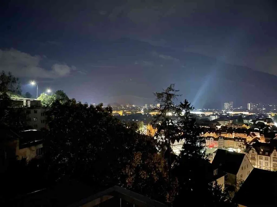 Exklusive 5-Zimmer-Maisonette-Dachwohnung mit Panoramablick über Chur – Foto 12 von 13