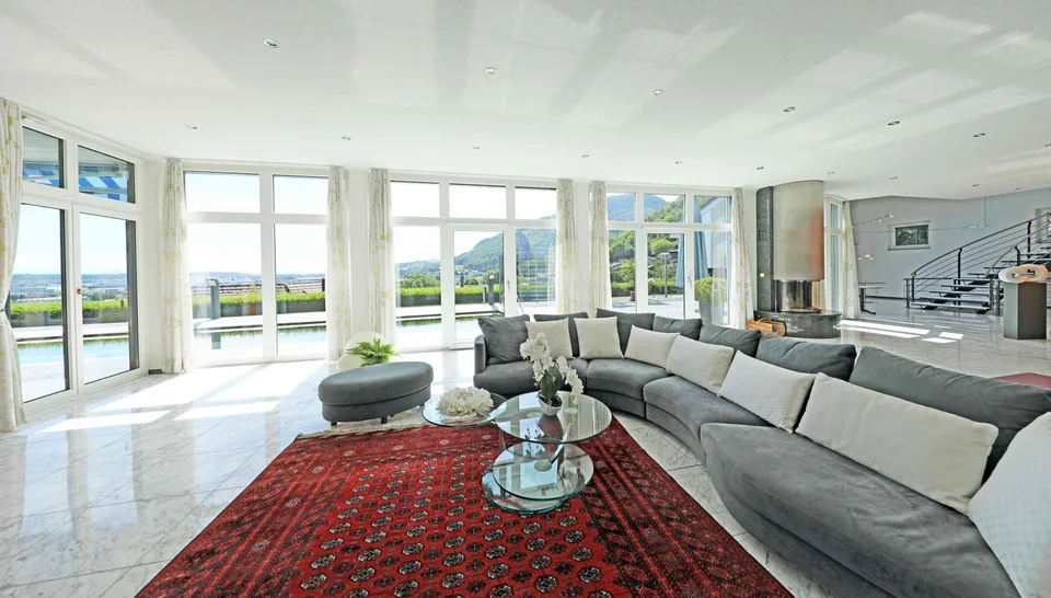 Exklusive 6-Zimmer Traumvilla mit Alpensicht, Pool + Wellness-Oase – Foto 6 von 13