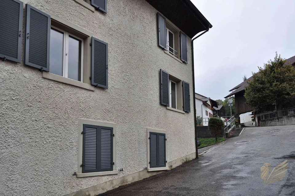 102 m² Maisonette 3½ Zi, CHF 1'490 inkl. NK, 9 Min. Olten – Foto 14 von 14