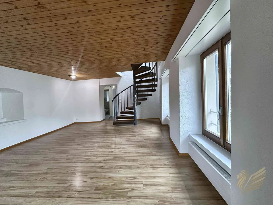 102 m² Maisonette 3½ Zi, CHF 1'490 inkl. NK, 9 Min. Olten – Foto 7 von 14