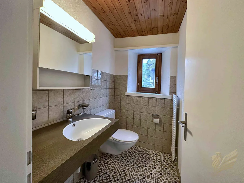 102 m² Maisonette 3½ Zi, CHF 1'490 inkl. NK, 9 Min. Olten – Foto 10 von 14