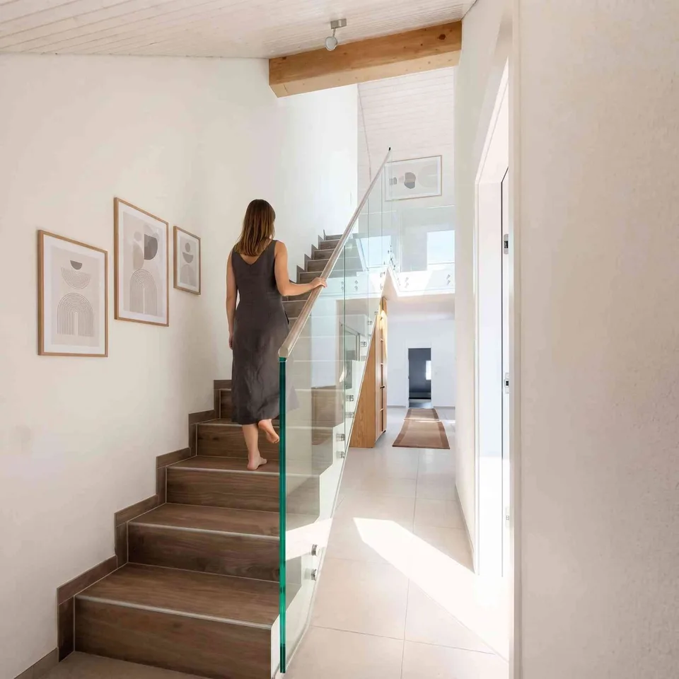 Duplex sous les combles avec terrasse – Foto 2 von 11