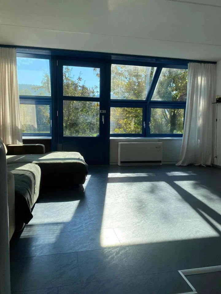 4.5-Zi Reiheneckhaus mit Dachterrasse, Garten & Pilatusblick – foto 3 di 8