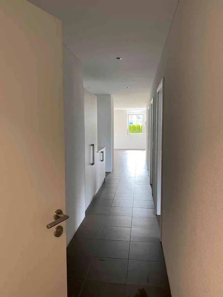 3,5-Zi. EG Wohnung, 98 m², Sitzplatz & Garten, 2 TG – Riedt bei Erlen – photo 12 of 12